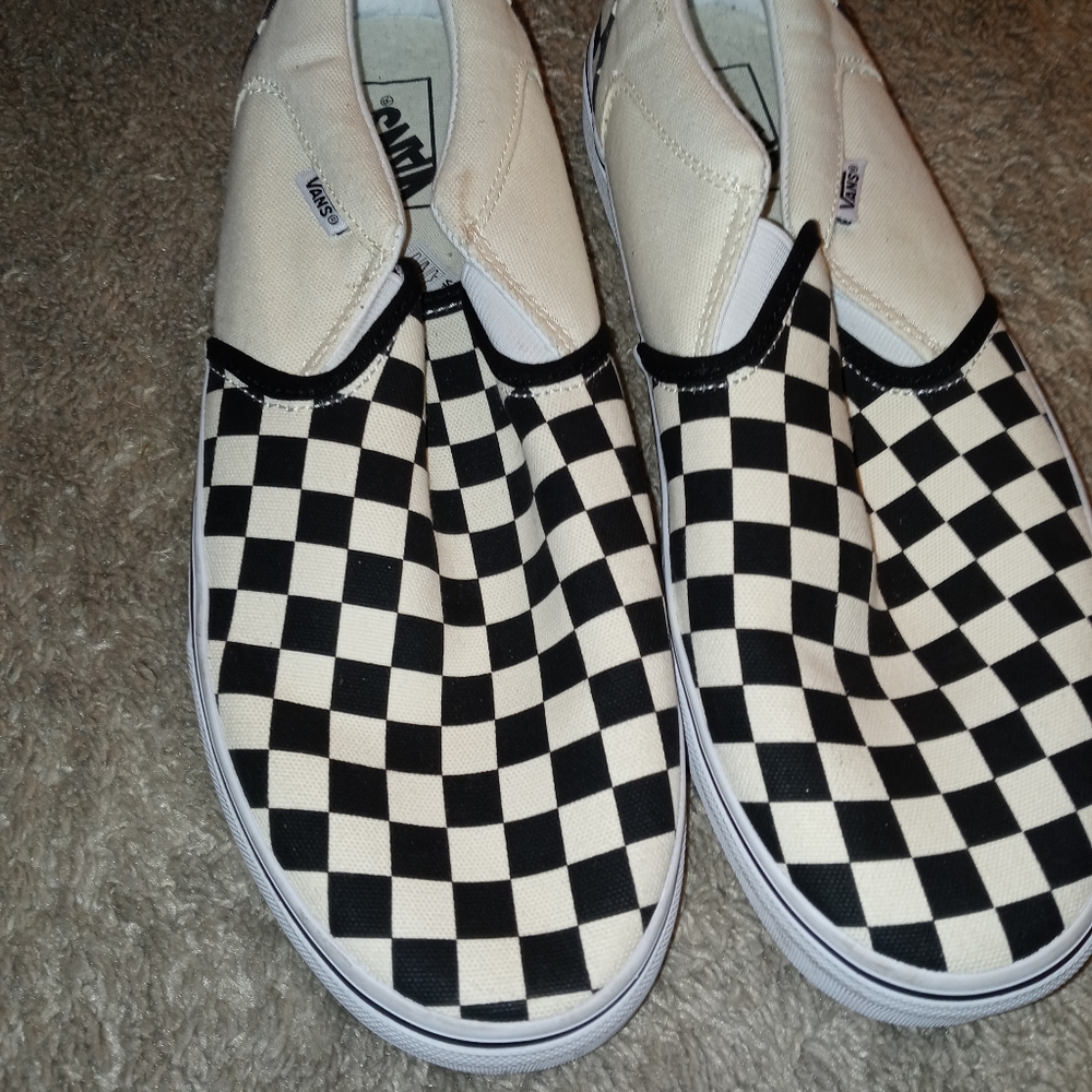 Vans checkered